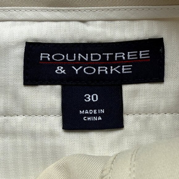 Rounndtree & York Beige Shorts With Expandable Waistband Size 30 - Picture 5 of 5